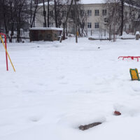 травматизм на детских площадках зимой